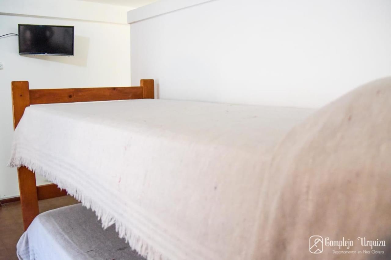 Complejo Urquiza Departamentos Apartment Mina Clavero Exterior foto